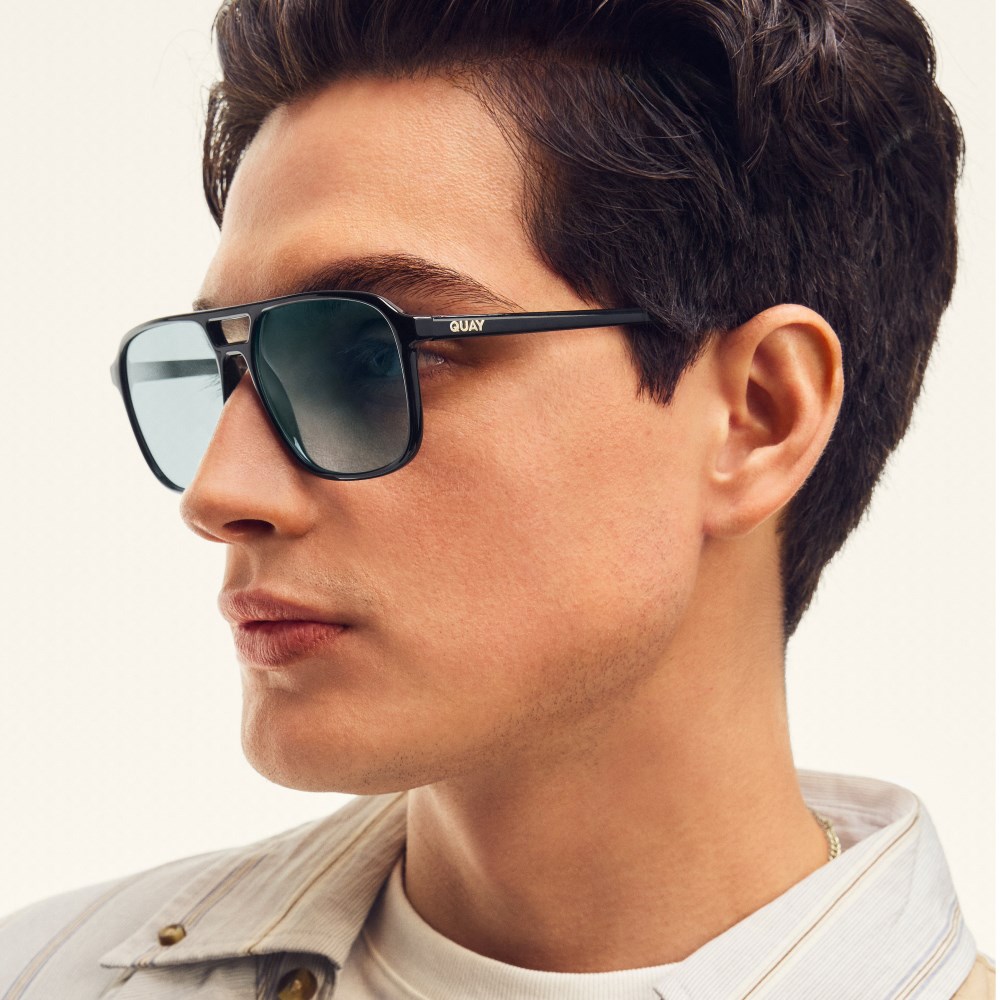 Quay On The Fly - Black / Aqua