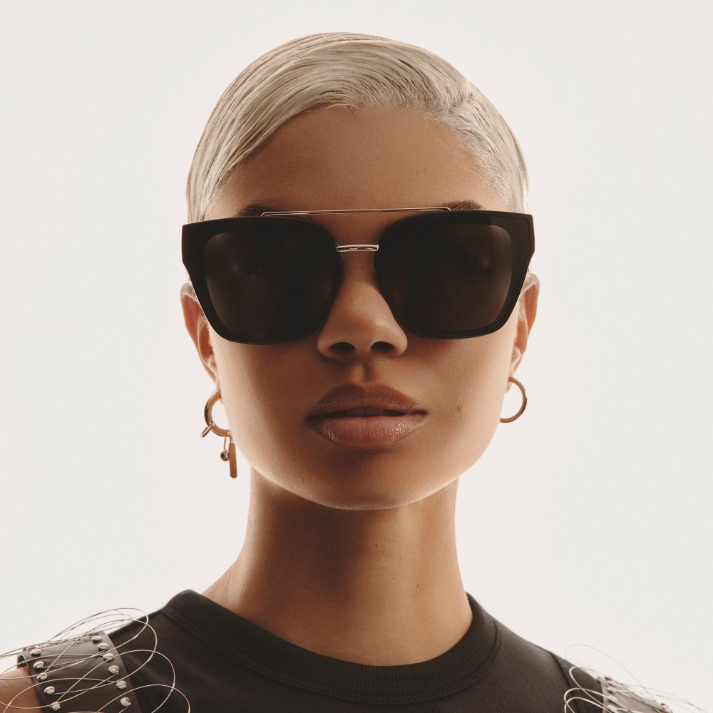 Quay Sweet Talker - Black / Smoke