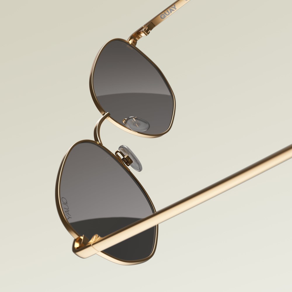 Quay Big Time - Gold / Smoke Polarized