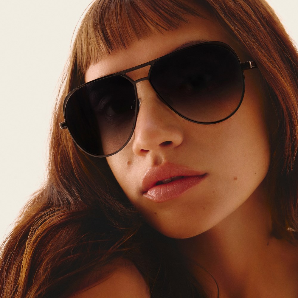 Quay Open Tab - Black / Smoke