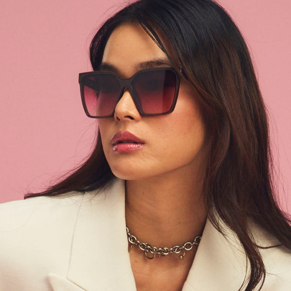 Quay Level Up - Dark Brown / Rouge Glow